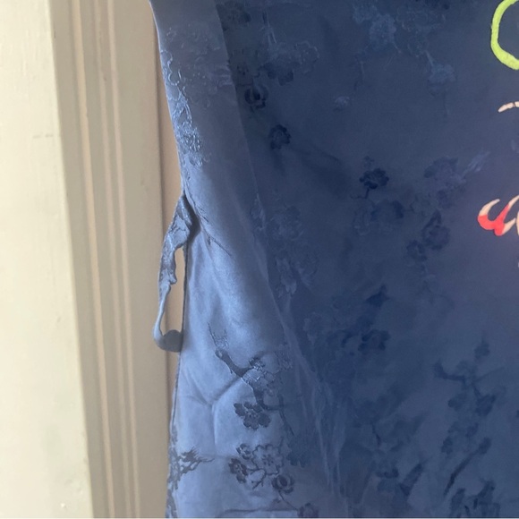 Vintage Longevity Hangzhou China Silk Navy Blue Hand Embroidered Kimono Robe M - Picture 8 of 8